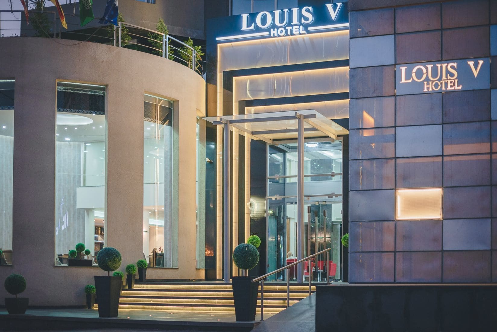 Louis V Hotel Beyrouth Extérieur photo